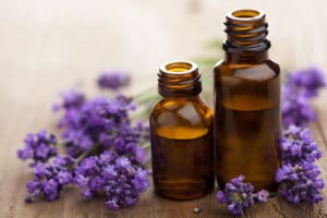How to Choose the Best Quality Essential Oils | Real Food RN