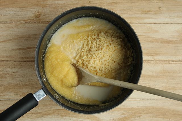 Healthier Cheesy Grits | Real Food RN