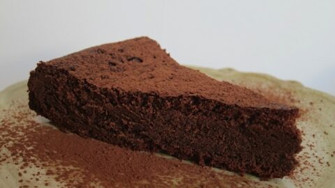 Paleo Flourless Chocolate Cake | Real Food RN