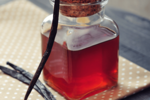 How to Make Homemade Vanilla Extract | Real Food RN
