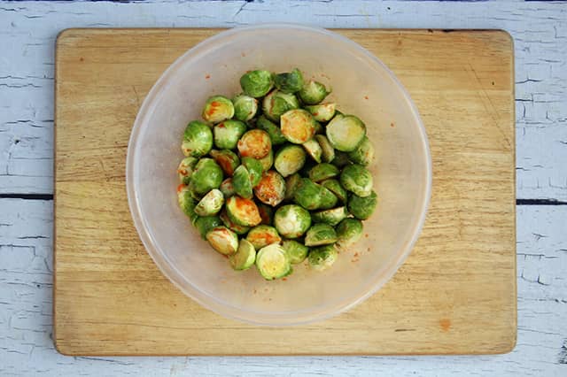 Roasted Sriracha Brussel Sprouts | Real Food RN