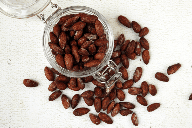 Homemade Toasted Cinnamon Almonds | Real Food RN